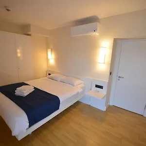 In Orbi Complex Sea View Апартаменты